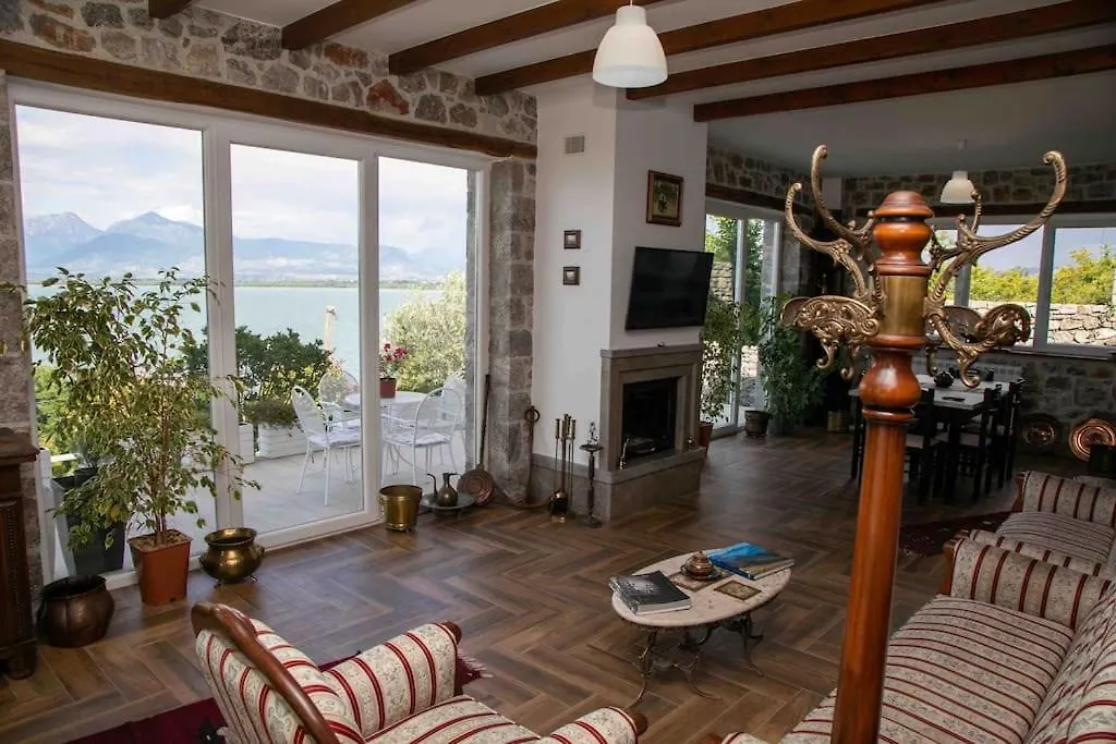 Villa Vintage House With Stunning View Of Shkodra Lake Vila